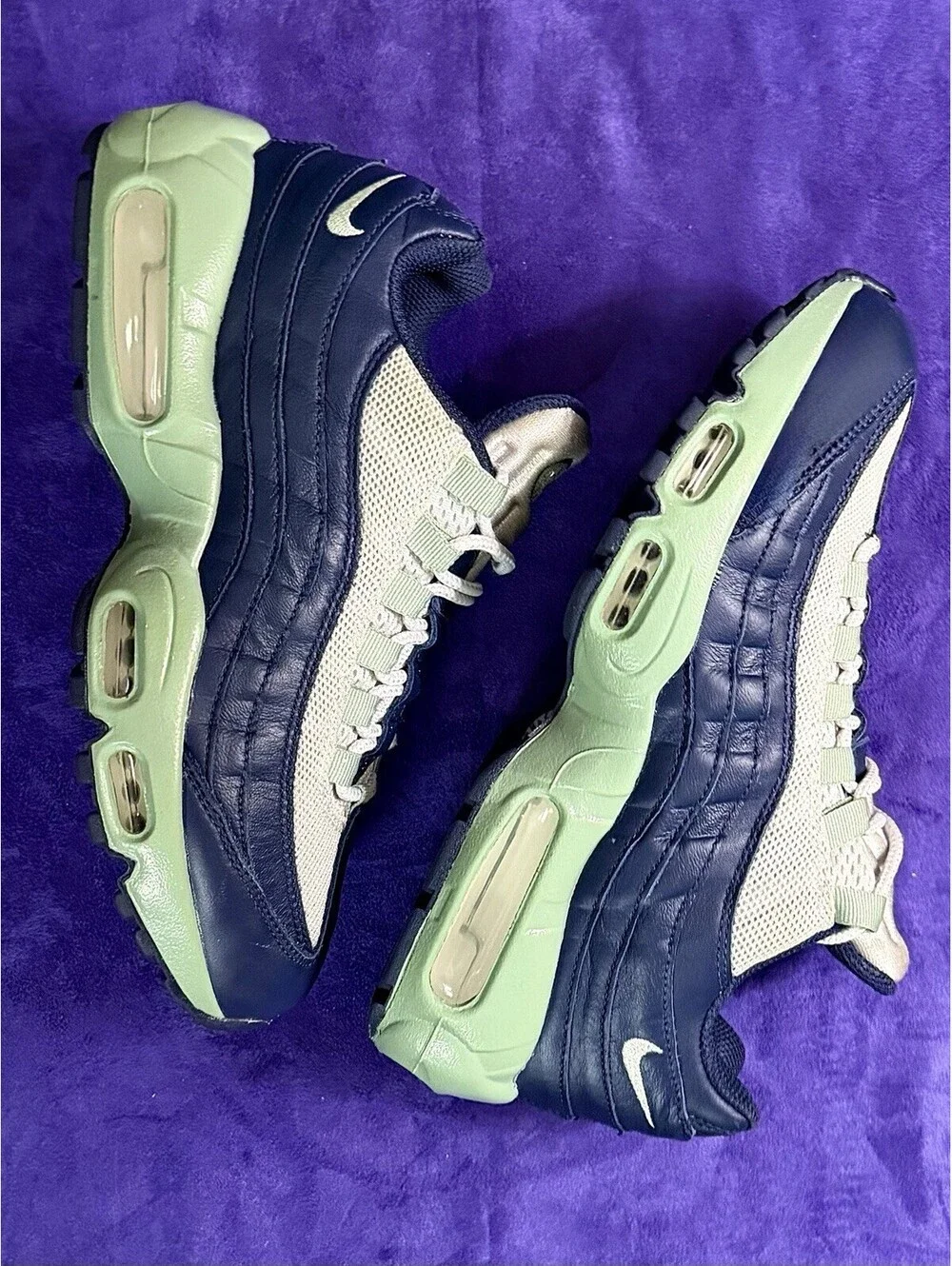 Nike By You ID Air Max 95 Anthracite White Mint Green Poison Women’s 7 Neon